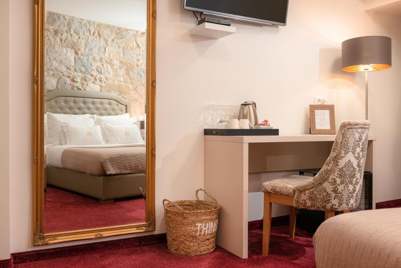 Agava Lux Rooms&Pool สปลิท ภายนอก รูปภาพ