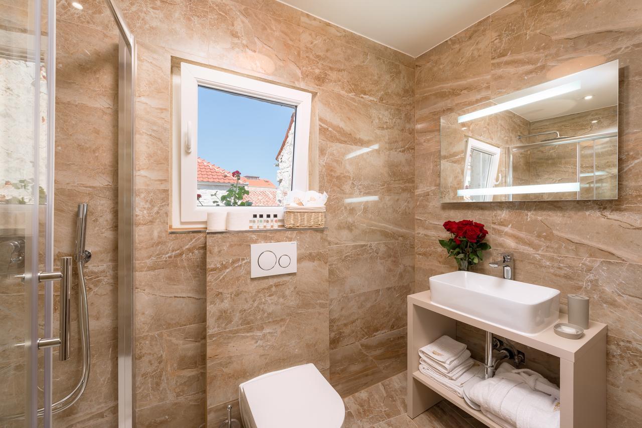 Agava Lux Rooms&Pool สปลิท ภายนอก รูปภาพ