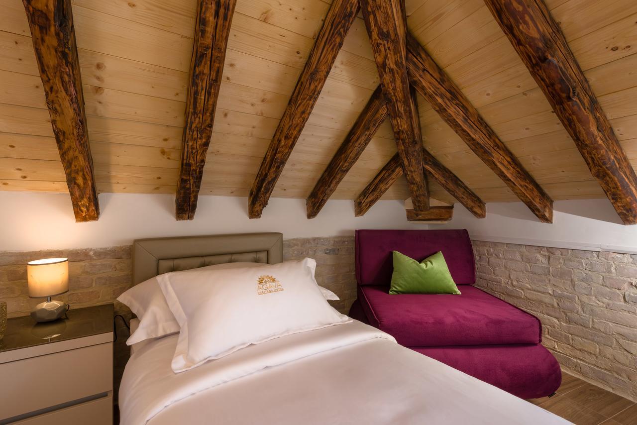 Agava Lux Rooms&Pool สปลิท ภายนอก รูปภาพ