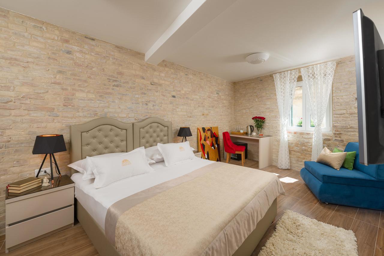 Agava Lux Rooms&Pool สปลิท ภายนอก รูปภาพ
