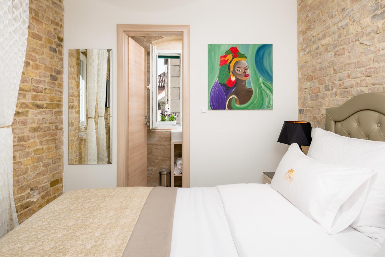 Agava Lux Rooms&Pool สปลิท ภายนอก รูปภาพ